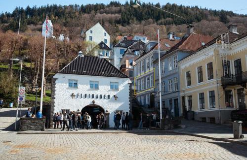 Bergen City Centre Apartment | Experience the luxury lifestyle 100m from Bryggen!