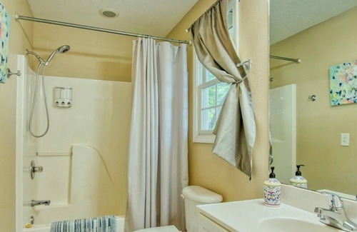 Johnson City House | Experience the serenity of a peaceful neighborhood and the excitement of the city .