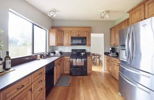 Bothell House | Experience Woodinville Wine Country/Downtown Bothell