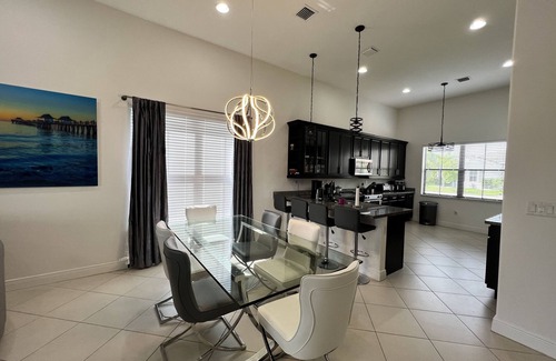 Ave Maria House | Experience your Dream Vacation Home