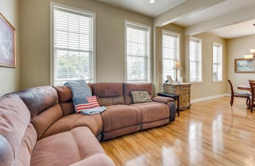 Murphy Apartment | Explore Historic Dtwn! Walkable Loft in Murphy