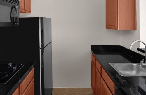 Renton House | Explore Museum of Flight Nearby! Unit with Full Kitchen, Pet-friendly!