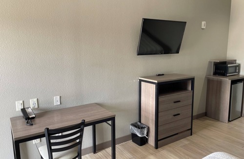 Houston Hotel | Express Inn - Richey