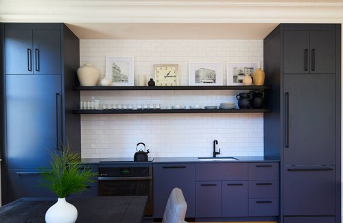 Old Port Condo | Exquisite 3-Bedroom Urban Home in the Old Port
