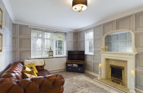 Hessle Apartment | Exquisite Bungalow