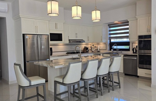 Rosarito House | Exquisite Exclusive Elegant 4 Bdrm 6 bth heated pool moutain & golf course views