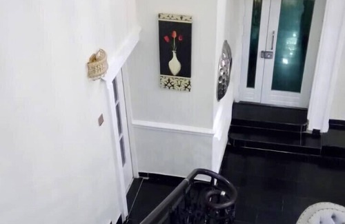 Lagos House | Exquisite home. Perfect home away from home