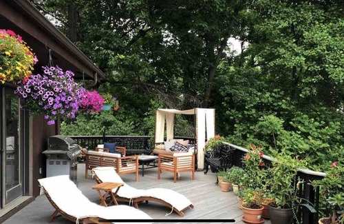 Middle Hope House | Exquisite Modernist Home Overlooking Hudson River