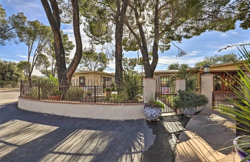 Tucson Cottage | Exquisite Tucson Casita by Panto River Park Trail!