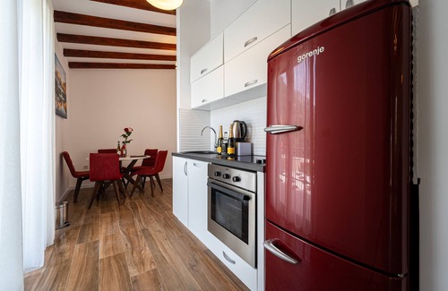 Lapcici Villa | Exquisite Villa Sunrise for Perfect Summer Getaway