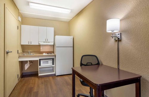 Nashville Hotel | Extended Stay America Select Suites Nashville Airport