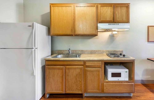 Akron Apartment | Extended Stay America Select Suites - Akron - South