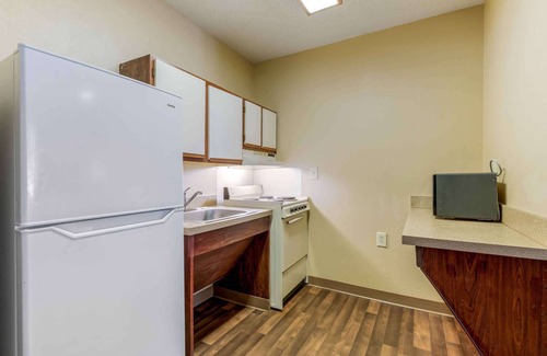Cordova Hotel | Extended Stay America Select Suites Memphis Cordova