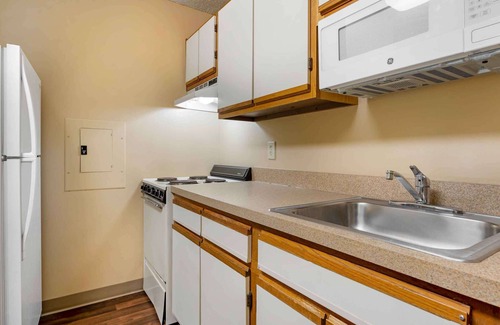 Blue Ash Hotel | Extended Stay America Suites Cincinnati Blue Ash Reagan Hwy