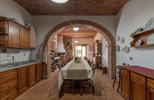Sinalunga Villa | Extremely panoramic villa with private swimming pool, large, well-equipped outdoor area, terrace wit