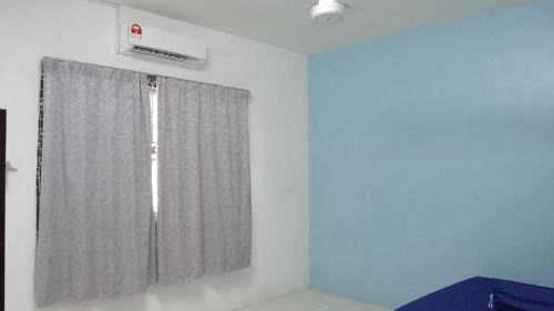 Sitiawan House | Eyna Homestay