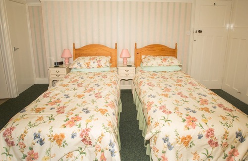 Bridport Bed & Breakfast | Eypeleaze B & B