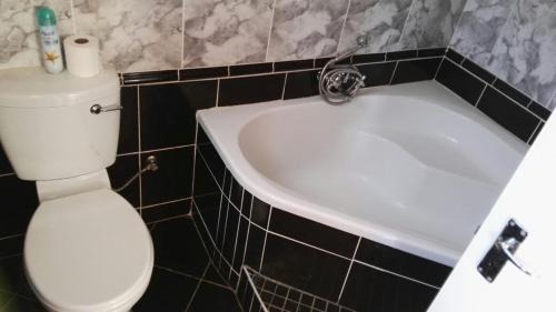 Lobamba House | Ezulwini Guest House