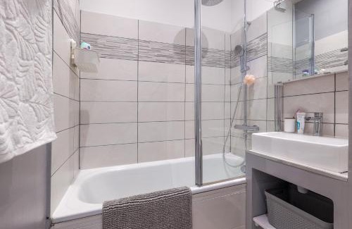 Marine de Saint Ambroggio Apartment | Félicità - Appt à 500m de la plage