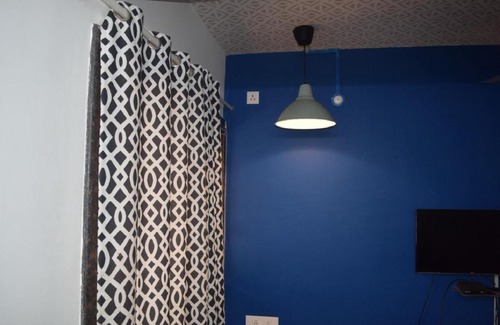 Parra Apartment | F-05, Power Back Up,100Mbps, Arpora