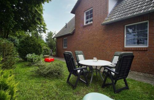 Bergen auf Ruegen Apartment | F-1109 Ferienwohnung am Stadtrand