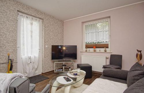 Bergen auf Ruegen Apartment | F-1109 Ferienwohnung am Stadtrand