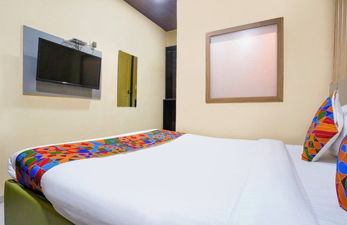 Chandivali Hotel | Fabexpress Bala Residency
