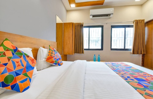 Ahmedabad Hotel | Fabexpress Gokul Villa