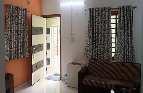 Bodakdev Hotel | Fabexpress Jade Homestay