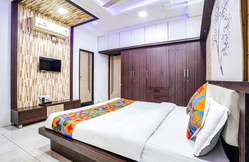 Bodakdev Hotel | Fabexpress Jade Homestay