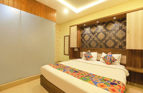 Chennai Hotel | Fabexpress Joy Residency
