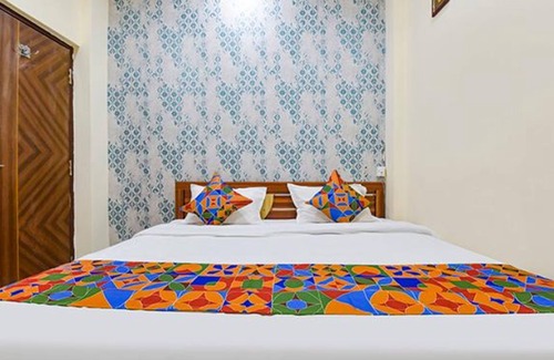 Ujjain Hotel | Fabexpress Mahakal Shikhar Darshan