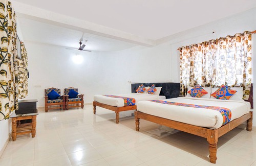 Madikeri Hotel | Fabexpress Misty Green