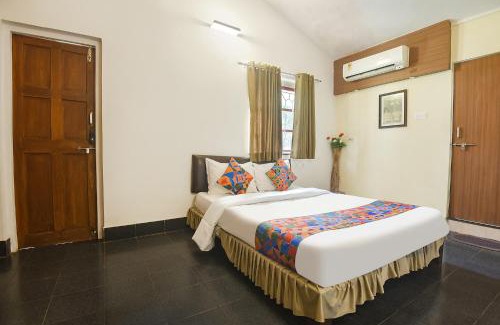Baga Hotel | FabExpress Royal Baga Residency