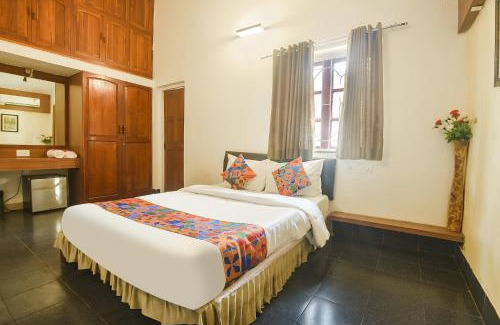 Baga Hotel | FabExpress Royal Baga Residency
