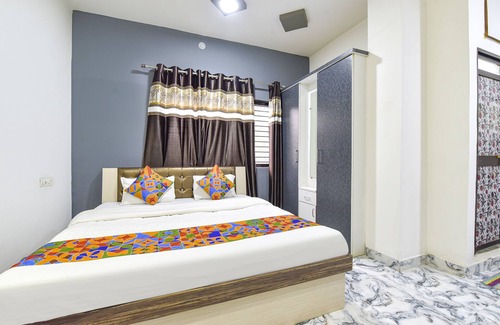 Ujjain Hotel | Fabexpress Soni Palace