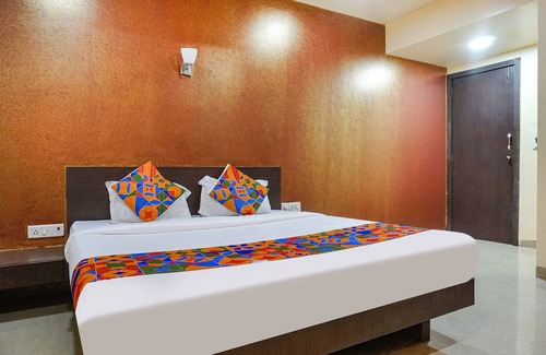 Pune Hotel | Fabexpress Sun N Shine