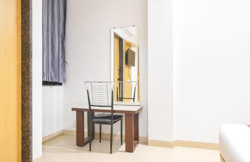 Rau Hotel | FabHotel Aashiyana
