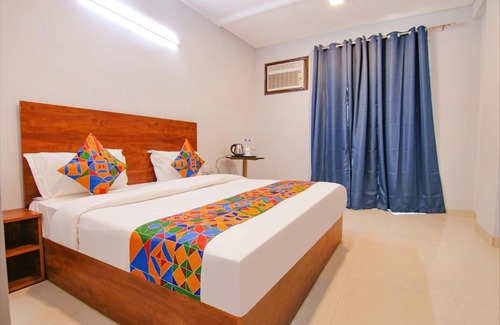 Sushant Lok Hotel | FabHotel Aashiyana Paradise