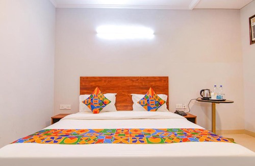 Sushant Lok Hotel | FabHotel Aashiyana Paradise
