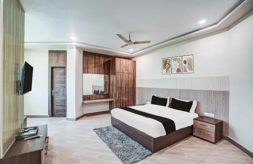 Kanpur Hotel | FabHotel Aman Paradise