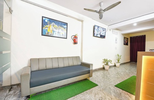 Janakpuri Hotel | Fabhotel Asp Royal Residency I