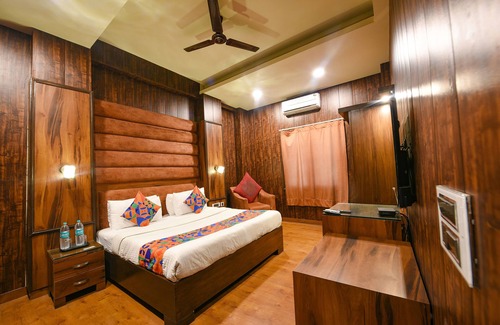 New Delhi Hotel | Fabhotel Bharat Continental