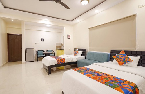 Jayanagar Hotel | FabHotel Maark Inn - Tilak Nagar, Jayanagar