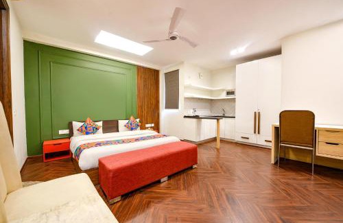 Sushant Lok Hotel | FabHotel Micasa Near Leisure Valley Park - Iffco Chowk