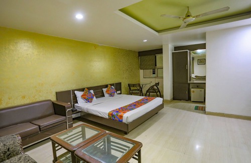 Bhopal Hotel | Fabhotel Midland