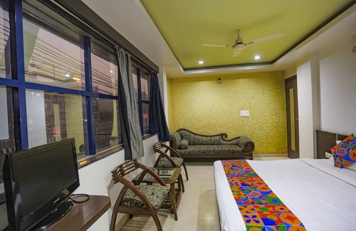 Bhopal Hotel | Fabhotel Midland