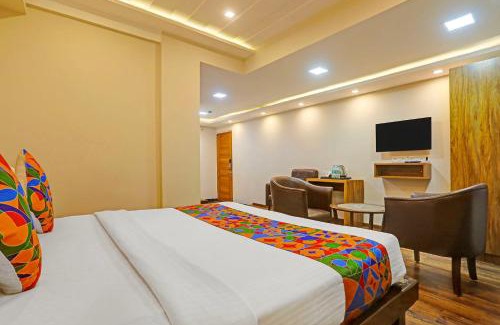 Bengaluru Hotel | FabHotel Pooja