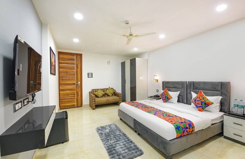 DLF Farms Hotel | FabHotel Prime The Aroma