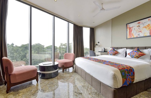 Indore Hotel | Fabhotel Prime The Grey Circle